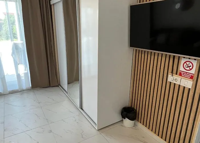 Cris شقة Năvodari