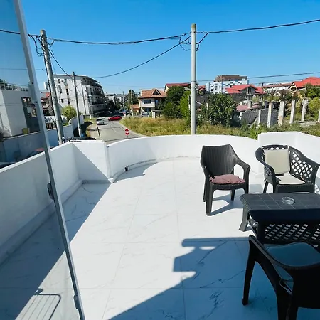 Apartment Cris